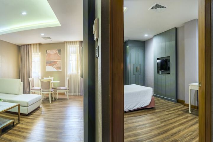 Room 25 of 55