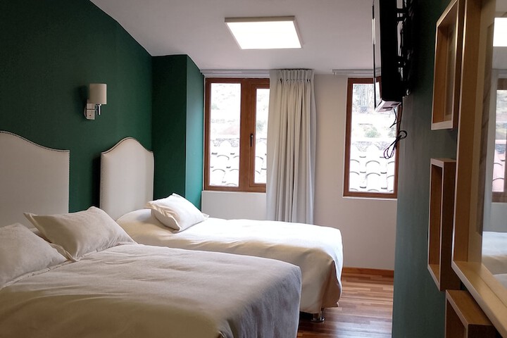 Room 13 of 41