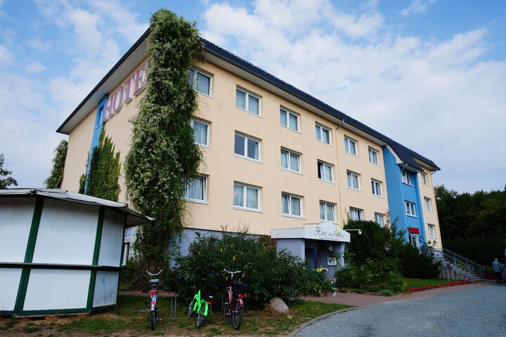 Hotel 56 of 59