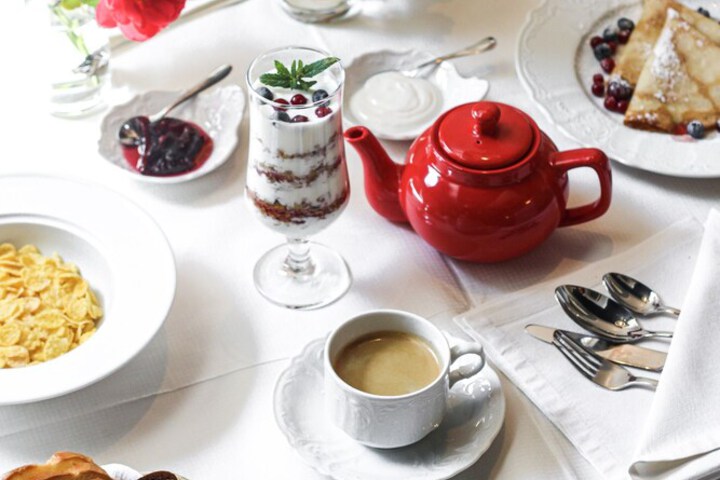 Breakfast/Coffee Service 16 of 19