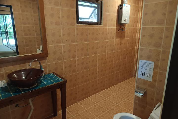 Room 34 of 52