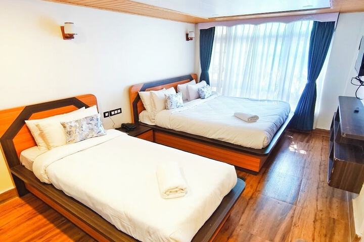 Room 19 of 35