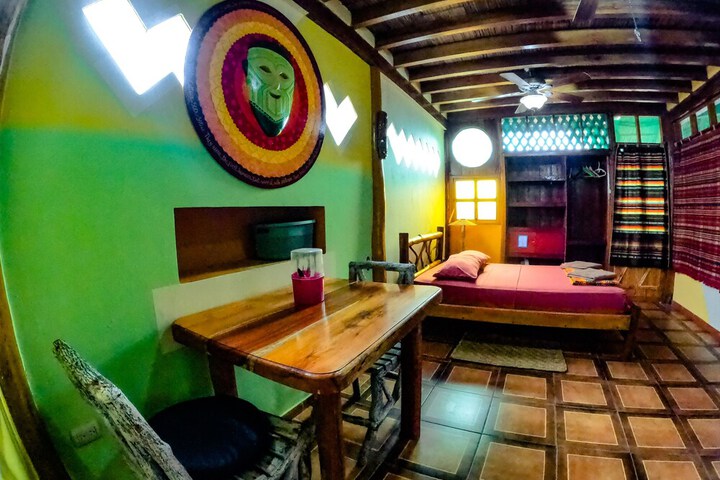 Room 58 of 112