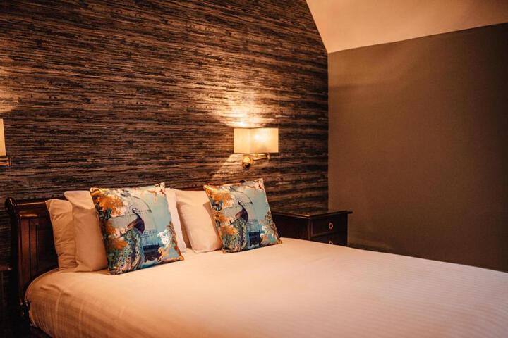 General 10 of 32
