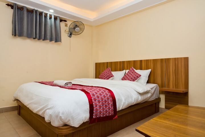 Room 6 of 23