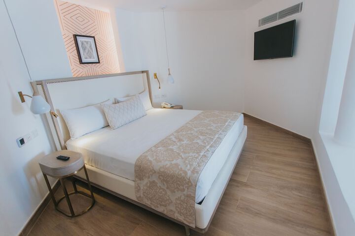 Room 21 of 322