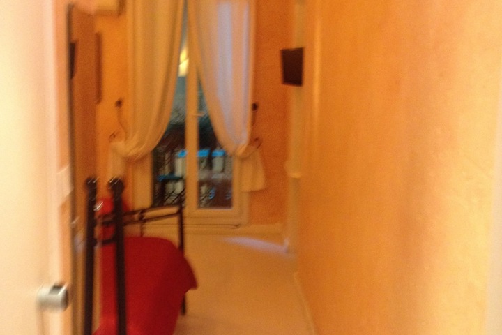 Room 30 of 70