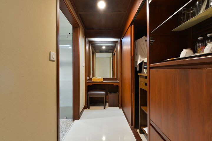 Room 34 of 125