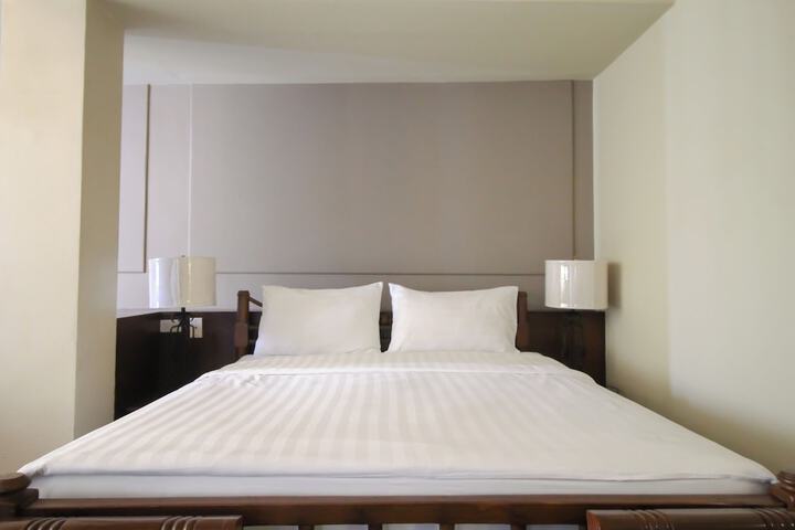 Room 43 of 167