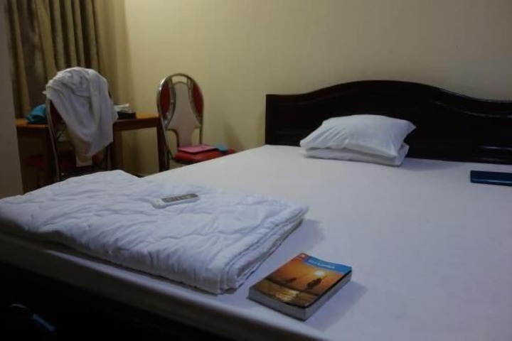 Room 15 of 59