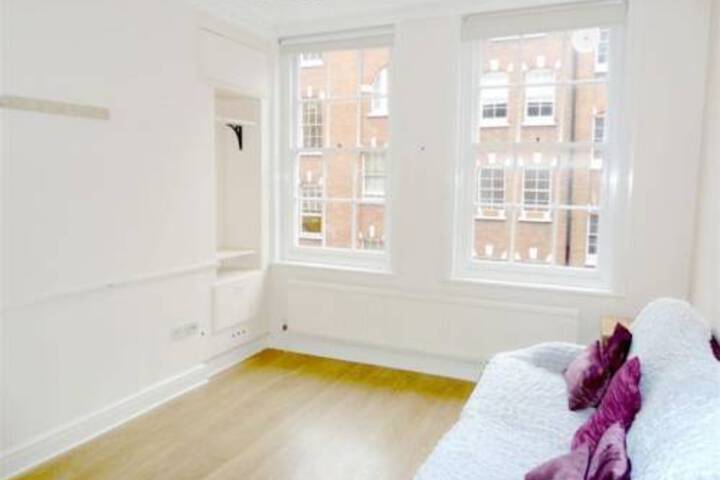 Exterior of Beautiful 1 Bed in The Heart of The West End