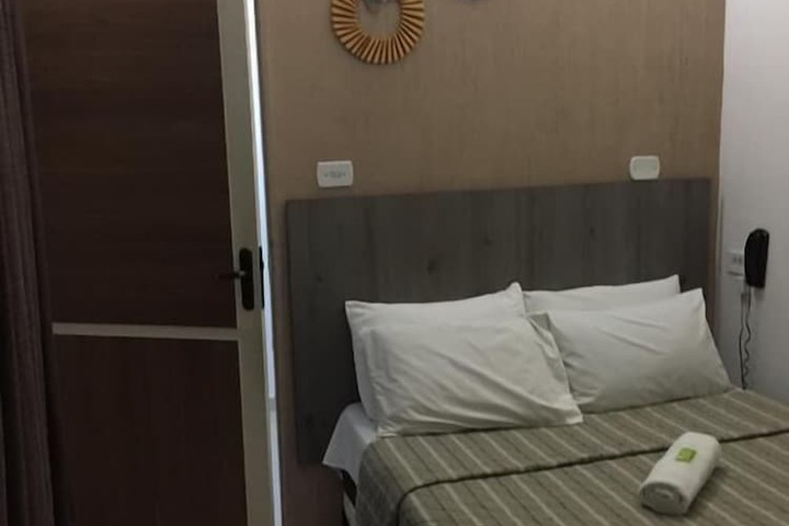 Room 11 of 54