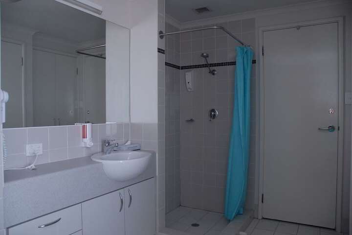 Room 34 of 50