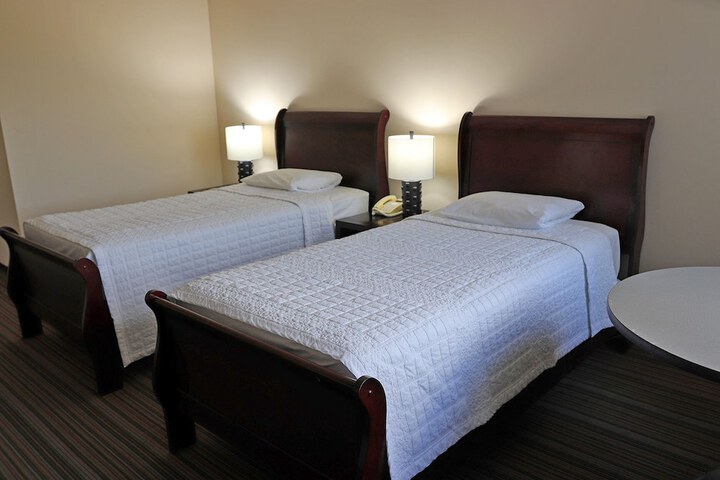 Room 8 of 23