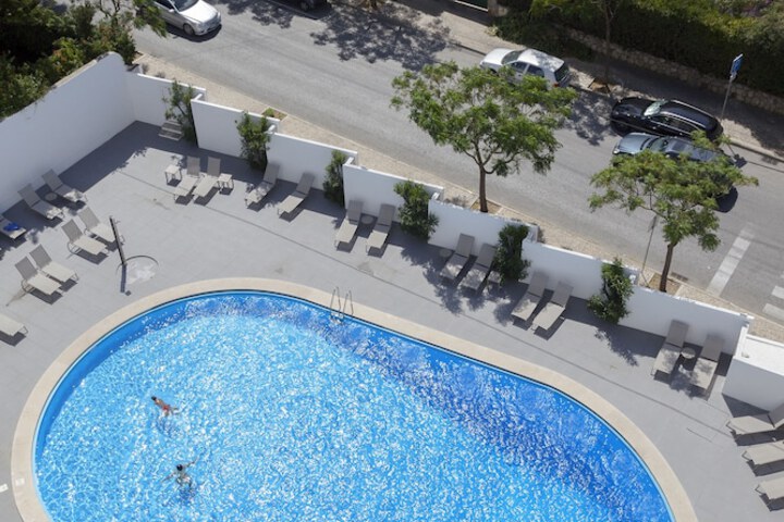 Hotel with Pool