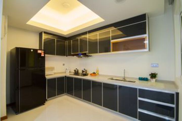 Room 19 of 25