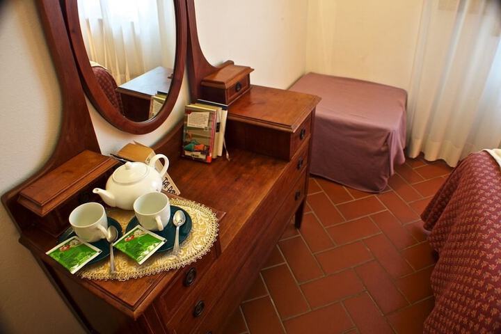 Room 48 of 112