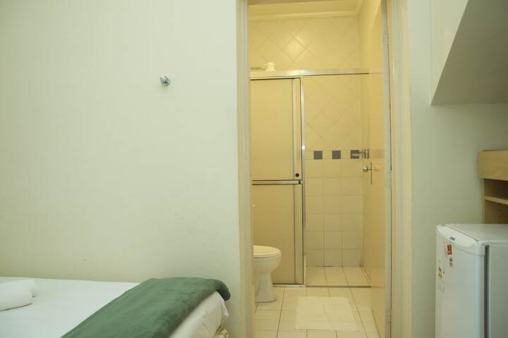Room 15 of 23