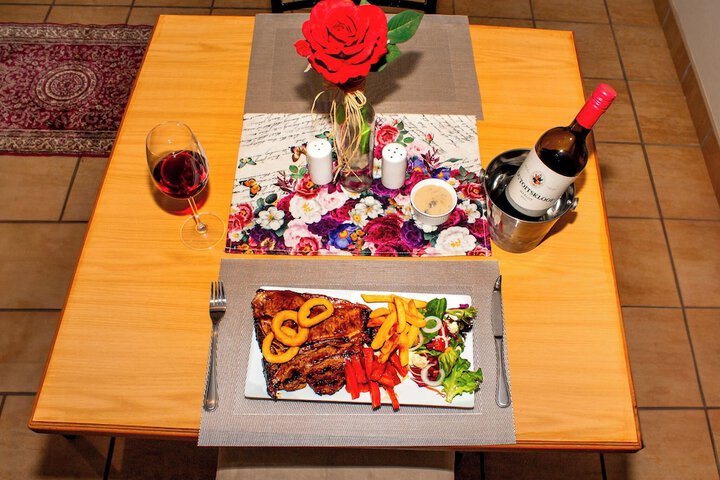 Dining 142 of 188