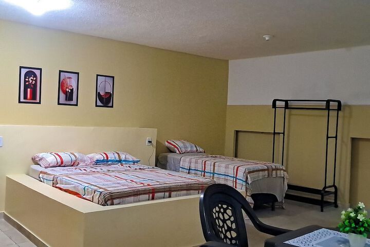Room 13 of 26