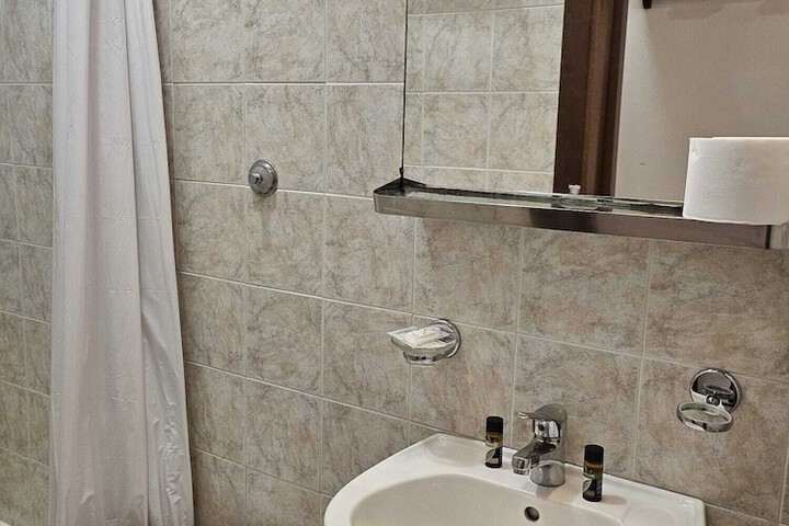 Clean Restrooms