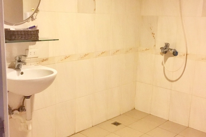 Clean Restrooms