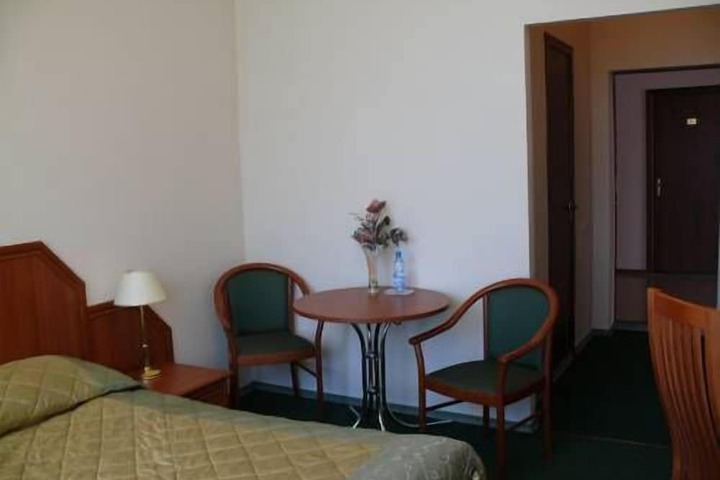 Room 21 of 62