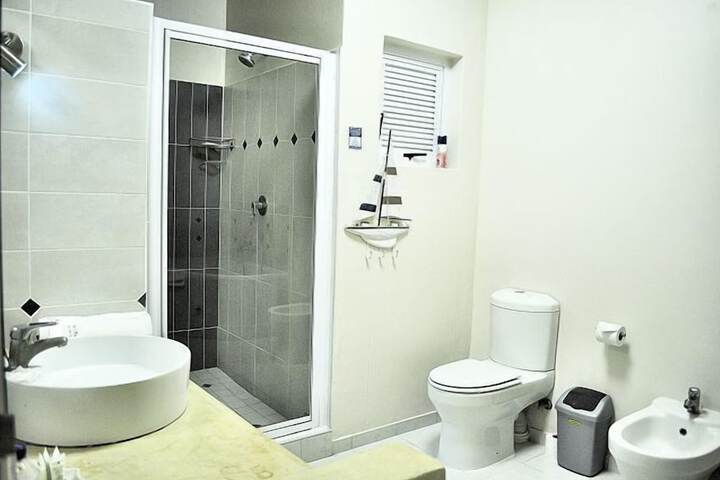 Room 16 of 41