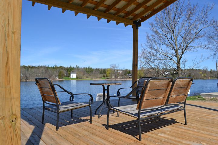 Hotel Exterior 55 of 66