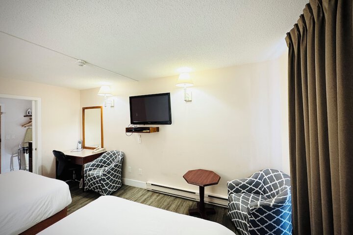 Room 14 of 49