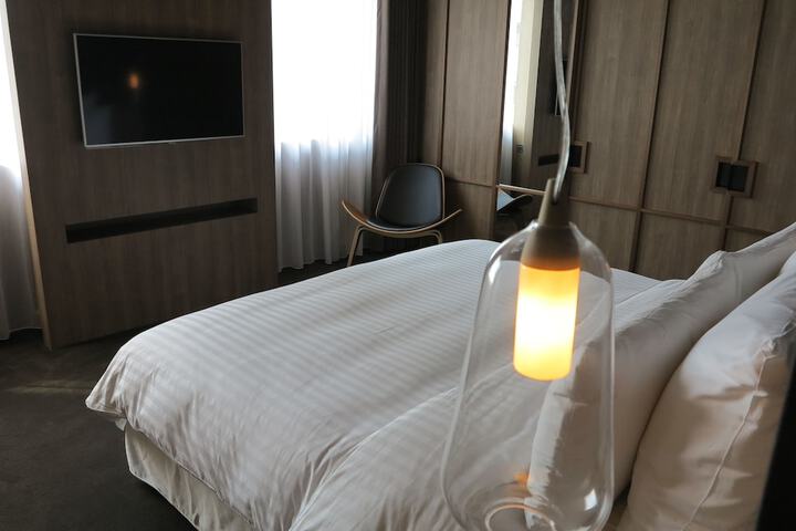 Room 13 of 41