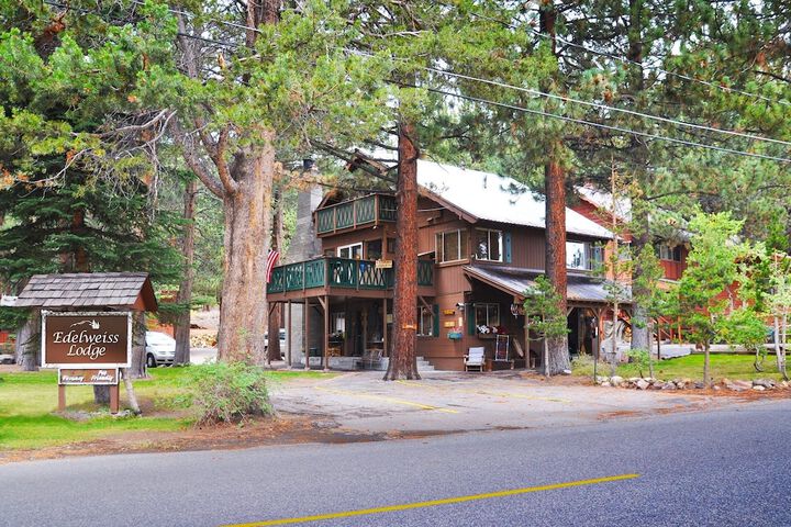 Hotel 63 of 66