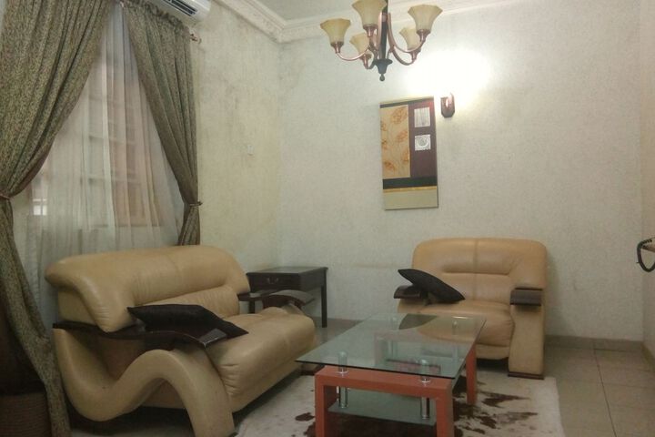 Room 16 of 24