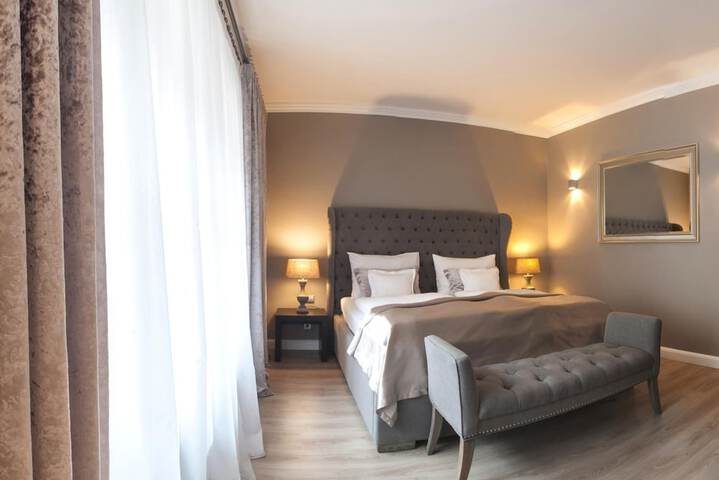Room 10 of 55