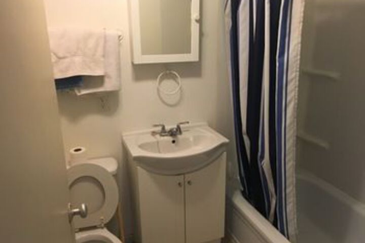 Room 2 of 19
