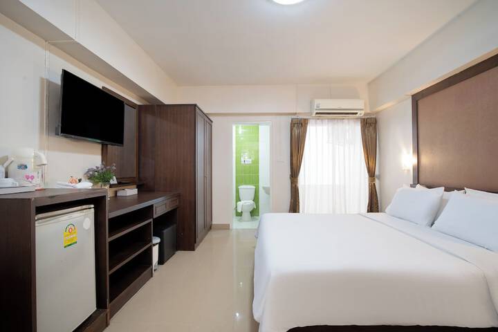 Room 26 of 67