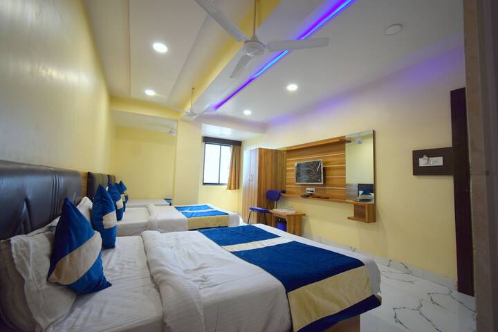 Room 29 of 54
