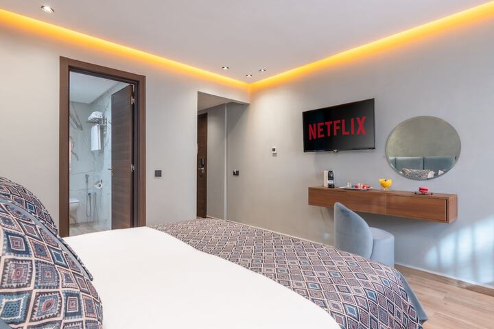 Room 3 of 14