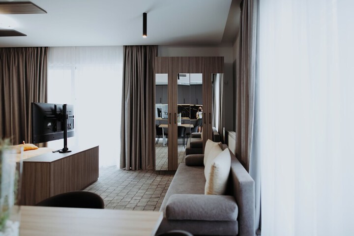 Room 60 of 132