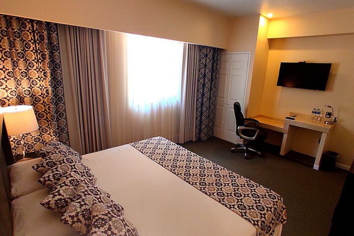 Room 13 of 67
