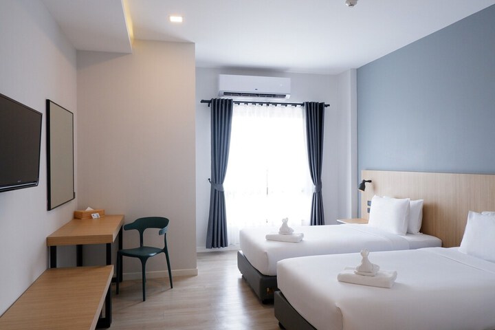 Room 7 of 23