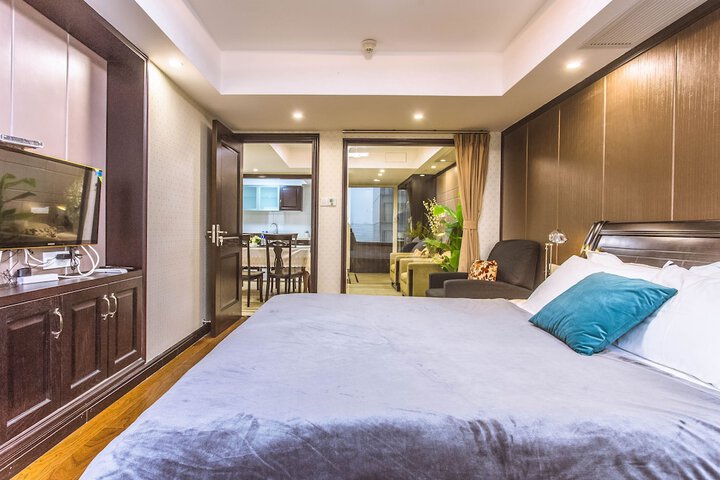 Room 43 of 67