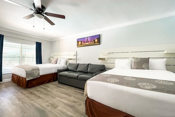 Studio Queen Size Bed (73 of 86)