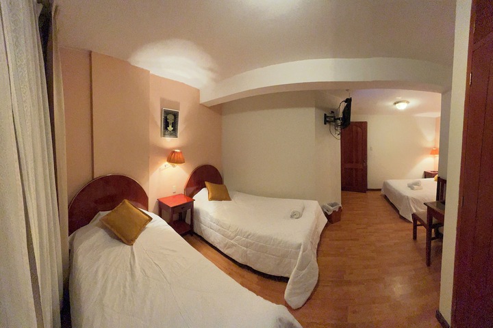 Room 25 of 69