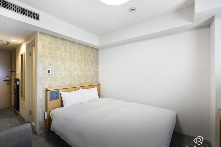 Room 14 of 42