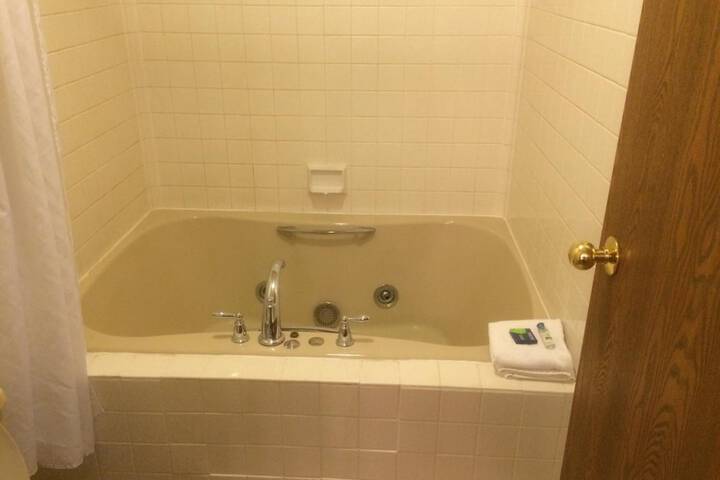 Room 15 of 26