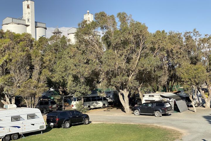 Property Grounds 32 of 40