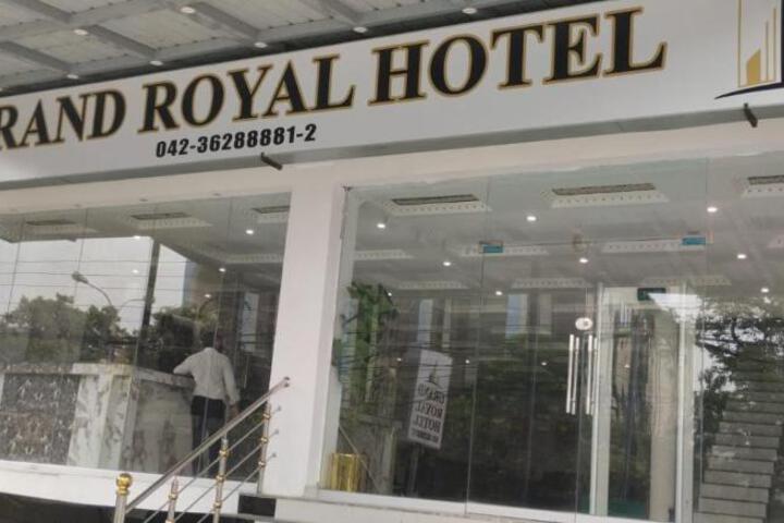 Grand Royal Hotel