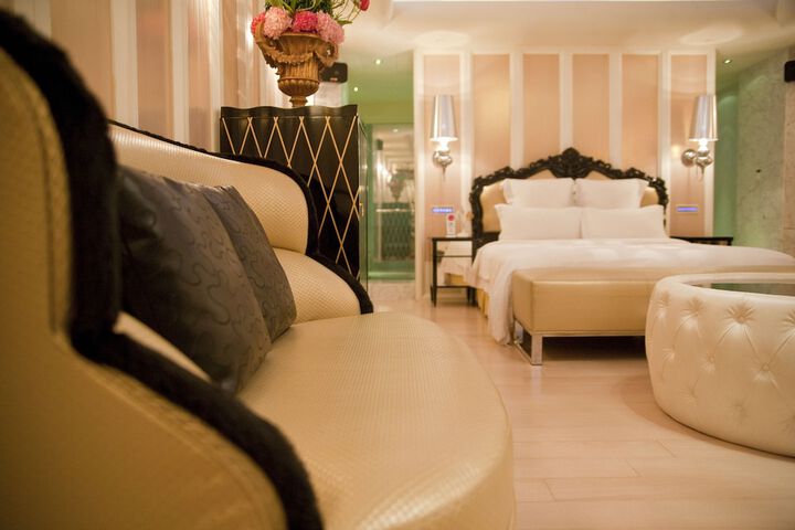 Room 15 of 55
