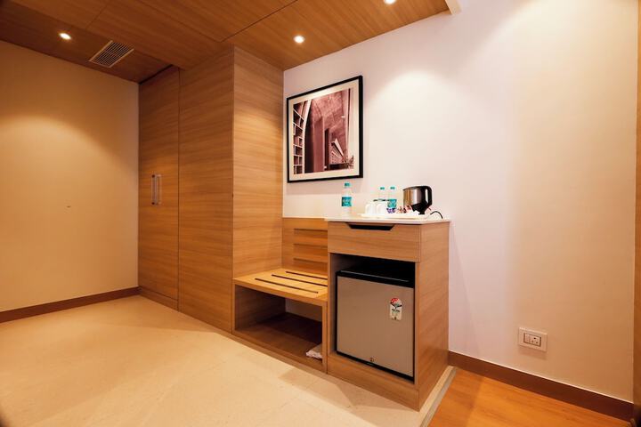 Room 18 of 47
